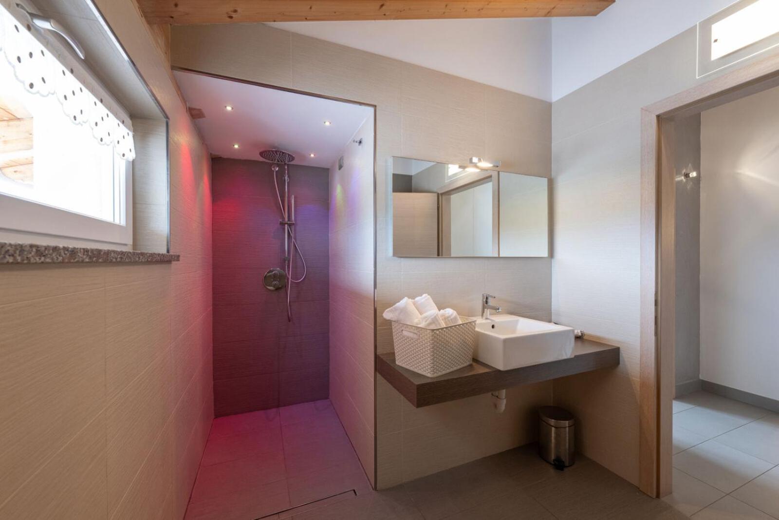 Desiree Aparthotel 3*