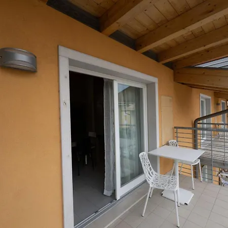 Residence Desiree Riva del Garda Exterior foto