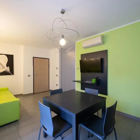 Residence Desiree Riva del Garda Exterior foto