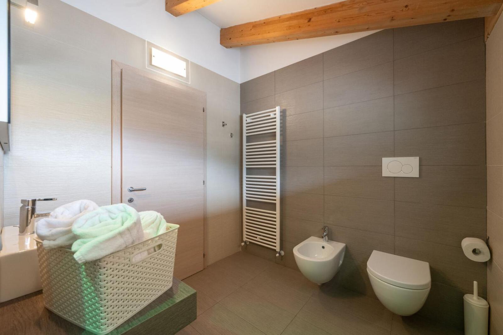 Desiree Aparthotel