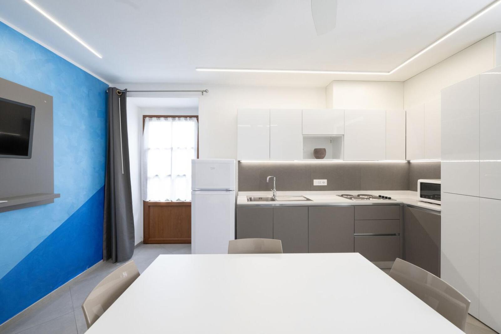 Desiree Aparthotel