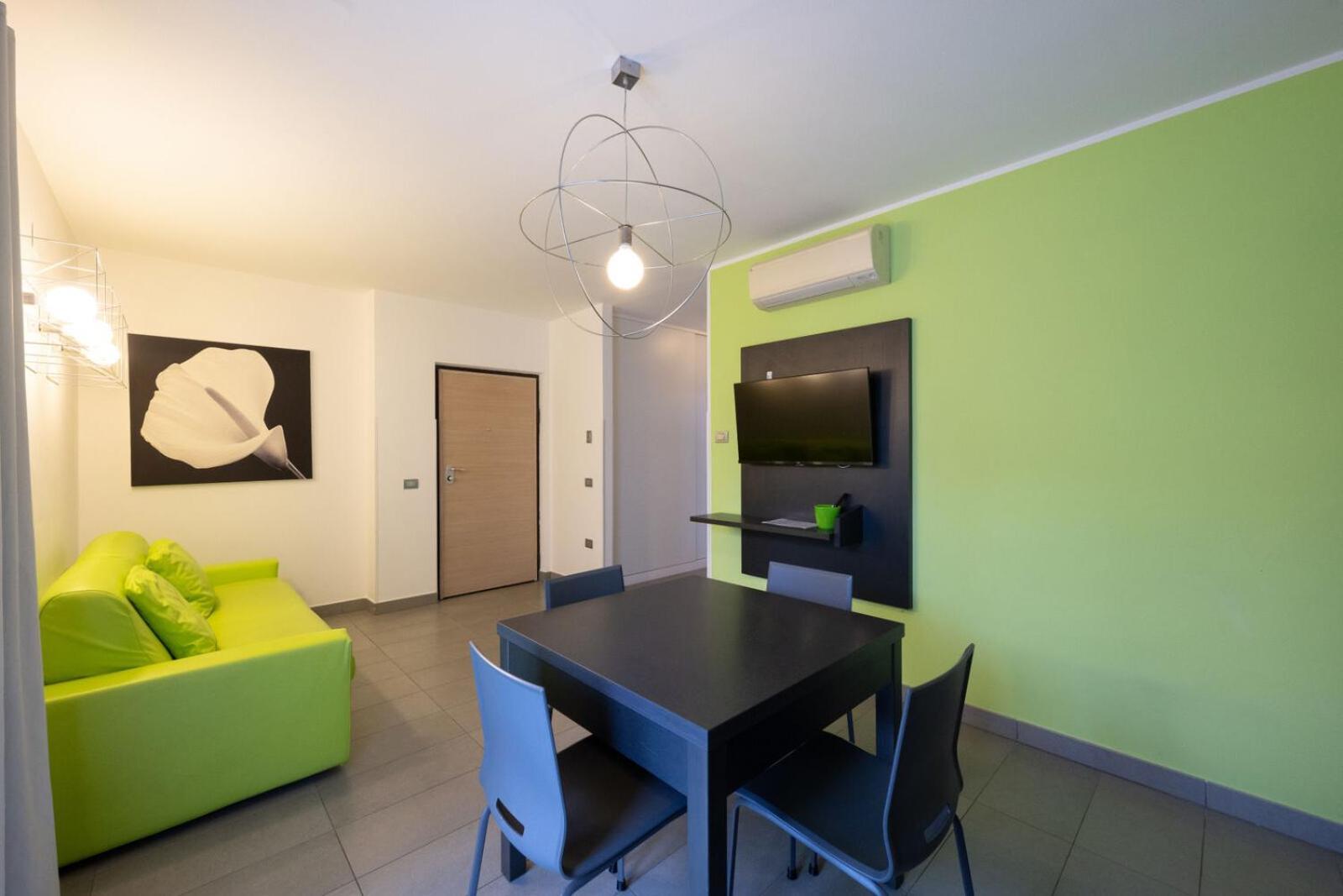 Aparthotel Desiree Riva del Garda